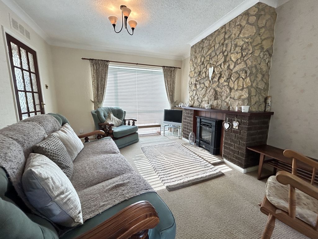 Property photo 2 of 19 Img_4156