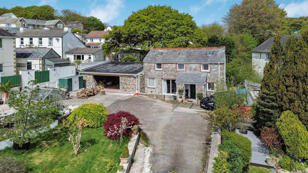 Property photo 3 of 42 Coach House External