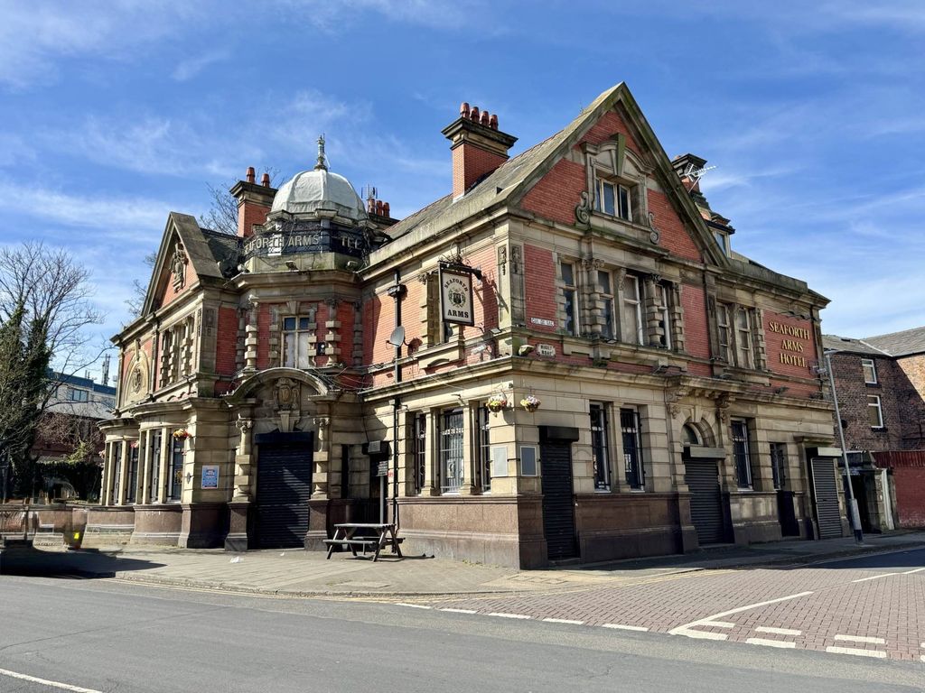 Property photo 1 of 1