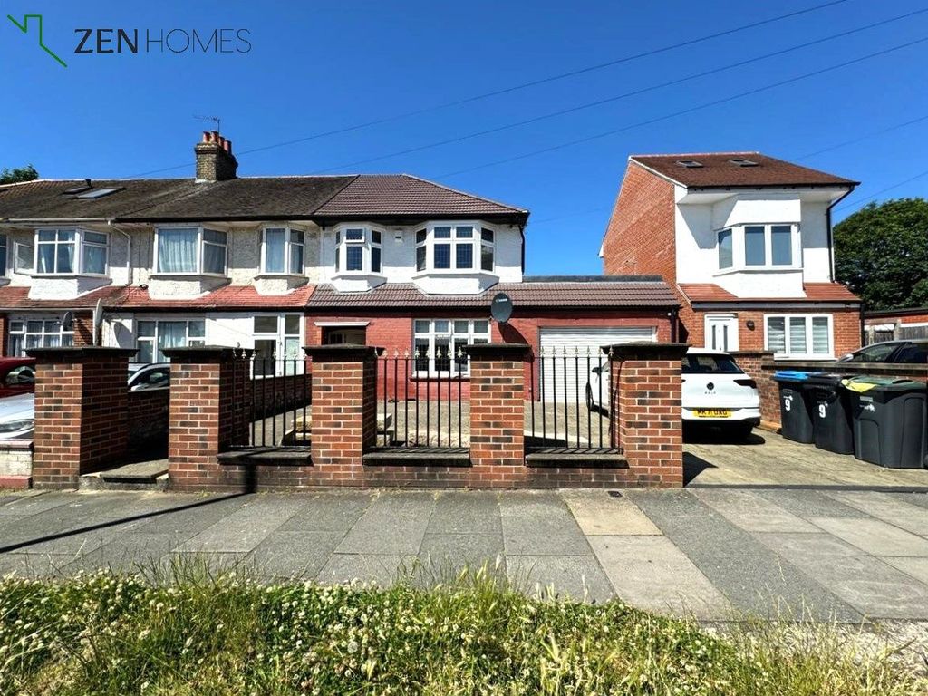 Property photo 1 of 17