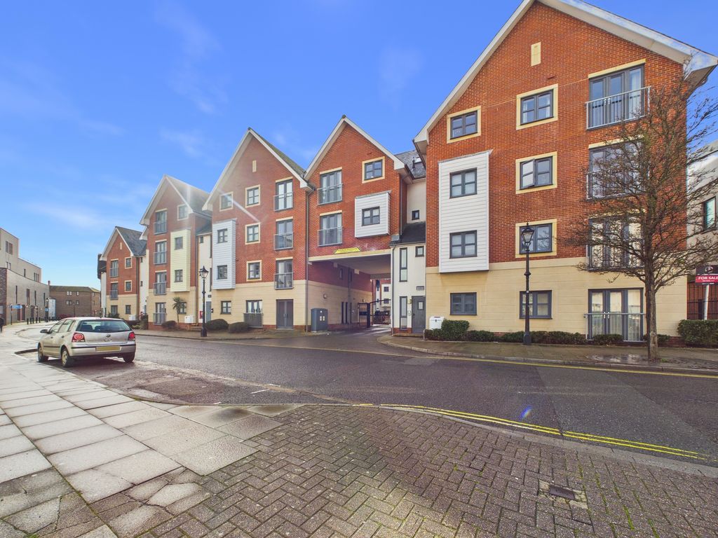 Property photo 1 of 7