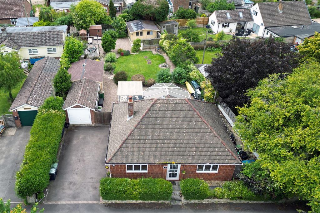 Property photo 1 of 17 Hill View Drone Ph2.Jpg