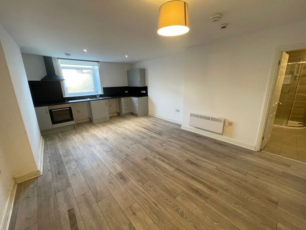 Property photo 1 of 3