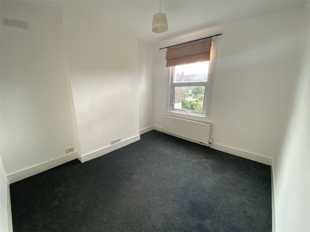 Property photo 3 of 10 Picture No. 08