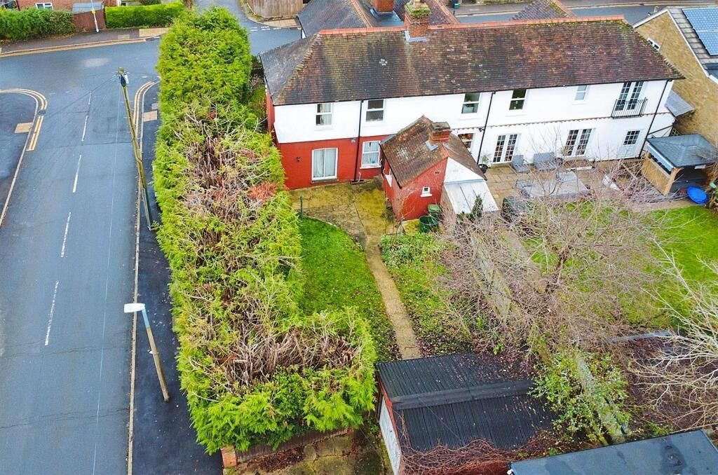 Property photo 2 of 5