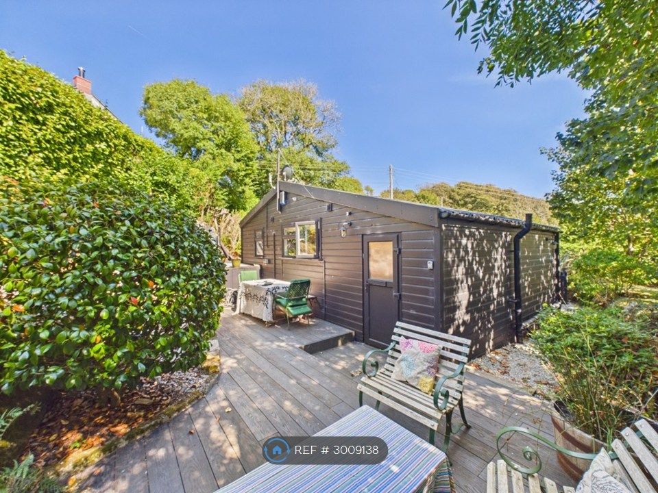 Property photo 1 of 35