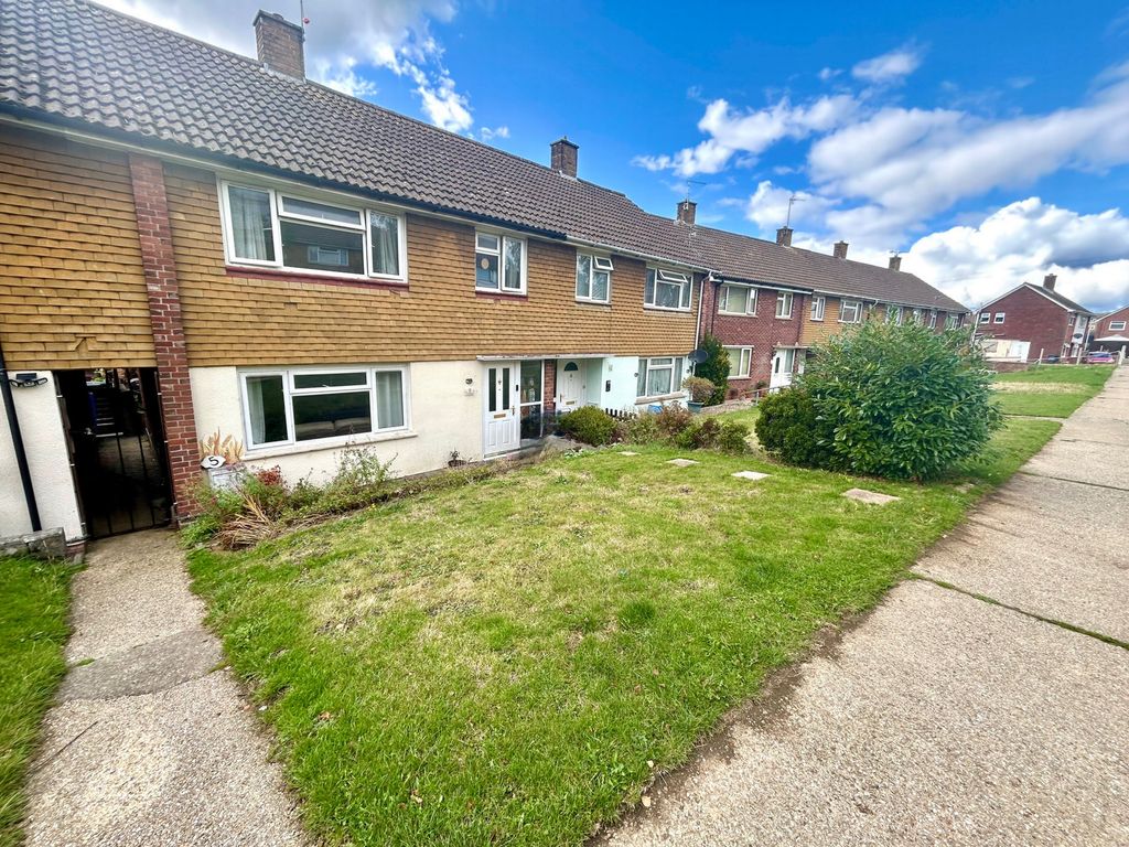 Property photo 1 of 13 Photo 11