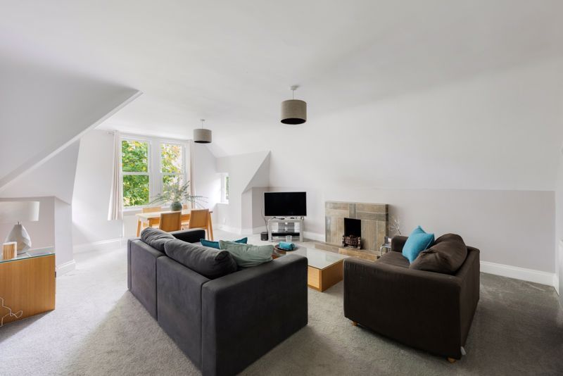 Property photo 3 of 12 Sitting Room