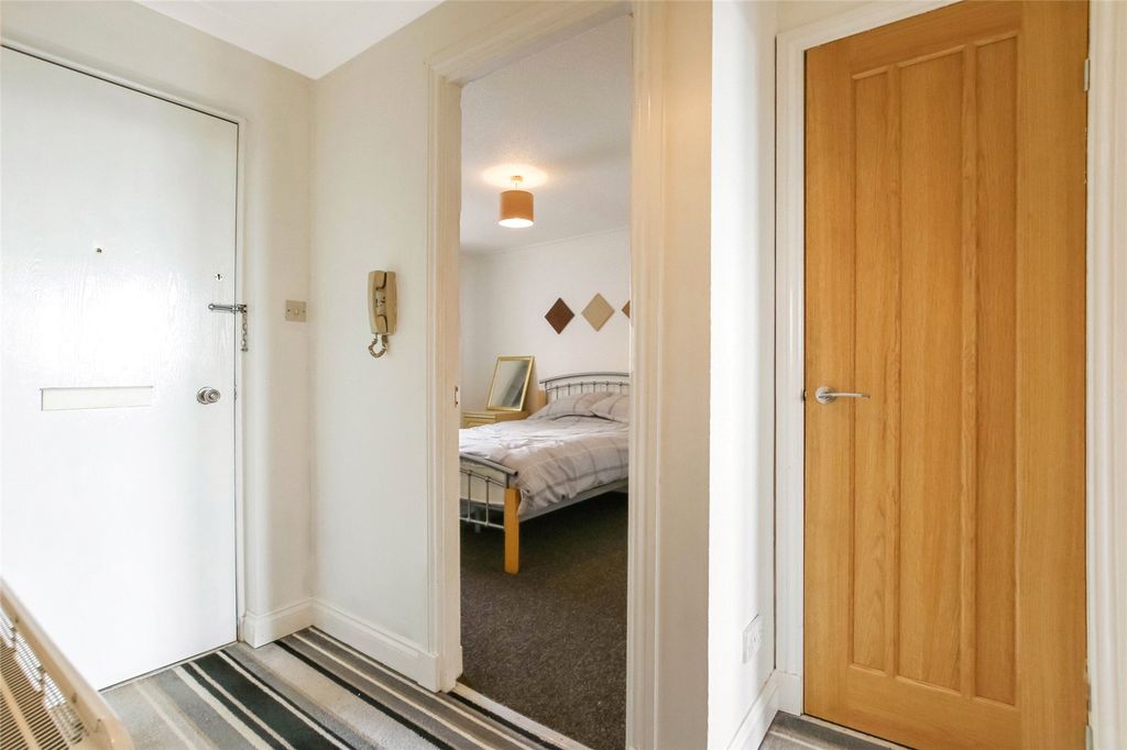 Property photo 2 of 16 Picture No. 03