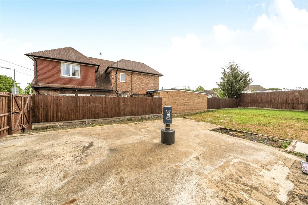 Property photo 3 of 8 Picture No. 07