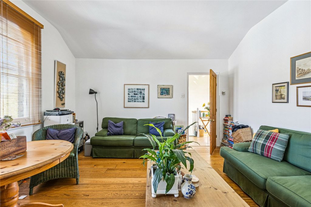 Property photo 2 of 13 Reception Room