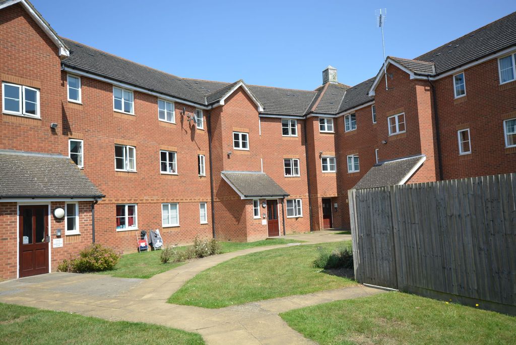 Property photo 1 of 8