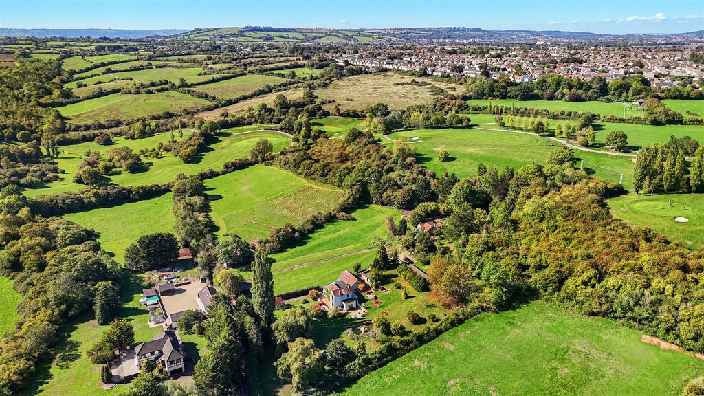 Property photo 2 of 30 15-68d12cd66De6A-1356800.Jpg