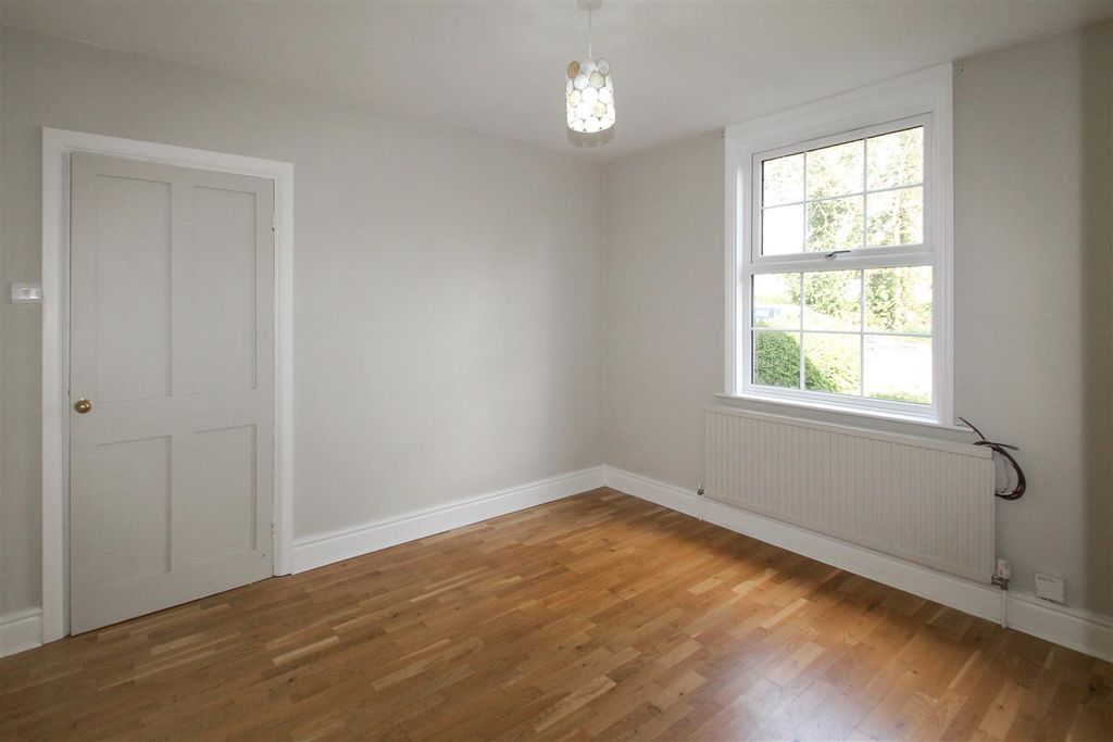 Property photo 3 of 21 Img_8225.Jpg