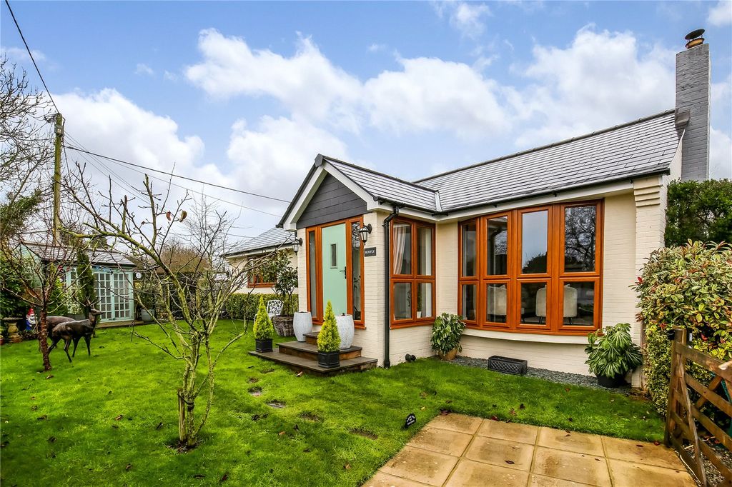 Property photo 1 of 20 Picture No. 02