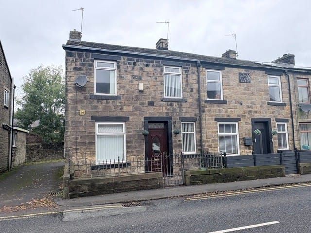 Property photo 1 of 11