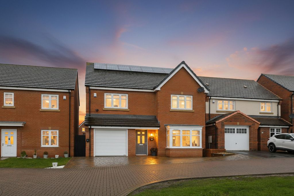 Property photo 1 of 29