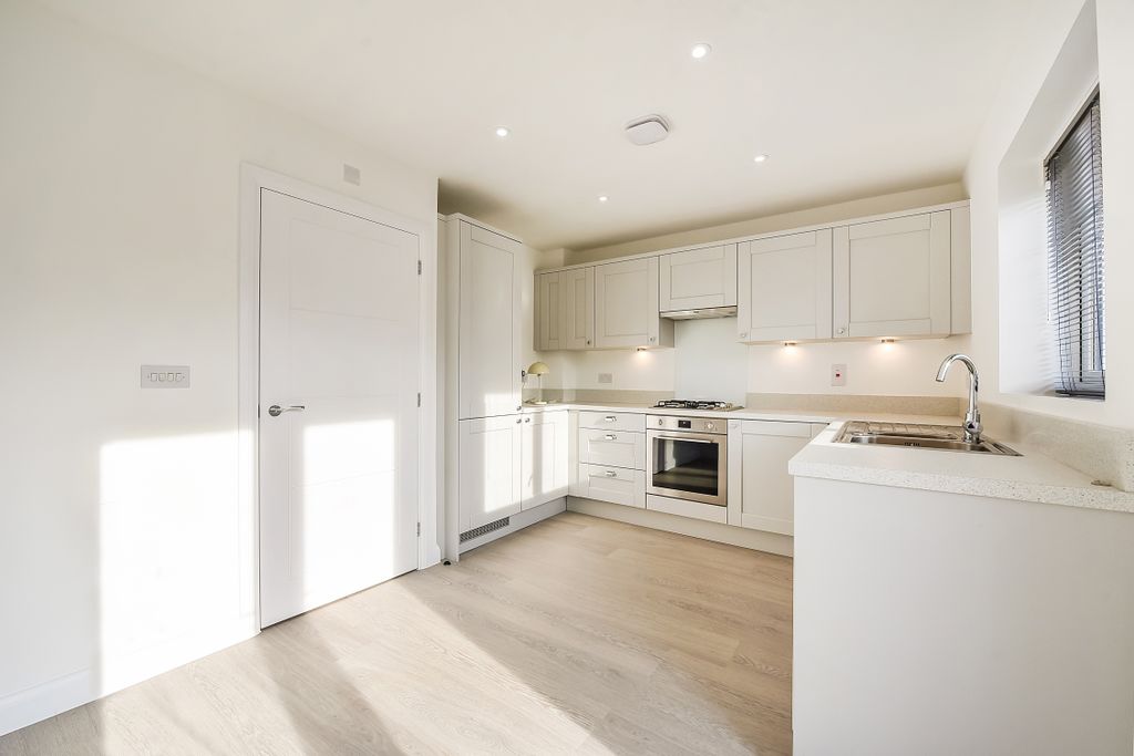 Property photo 3 of 18 Sketch_Ph16_5720745