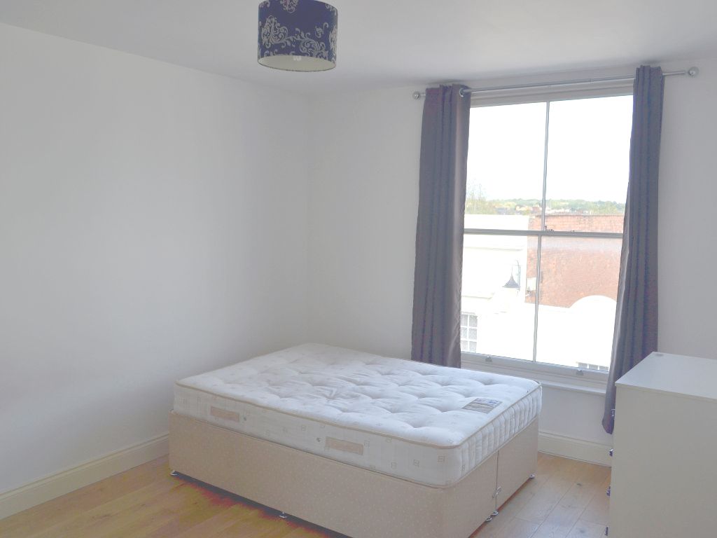 Property photo 3 of 6 Bedroom 2