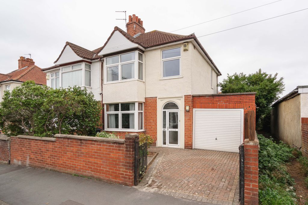 Property photo 1 of 25 Photo 1