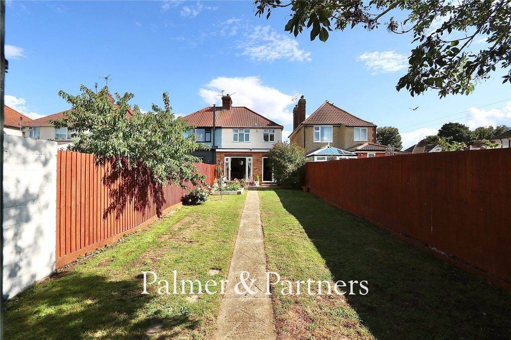 Property photo 2 of 26 Picture No. 02