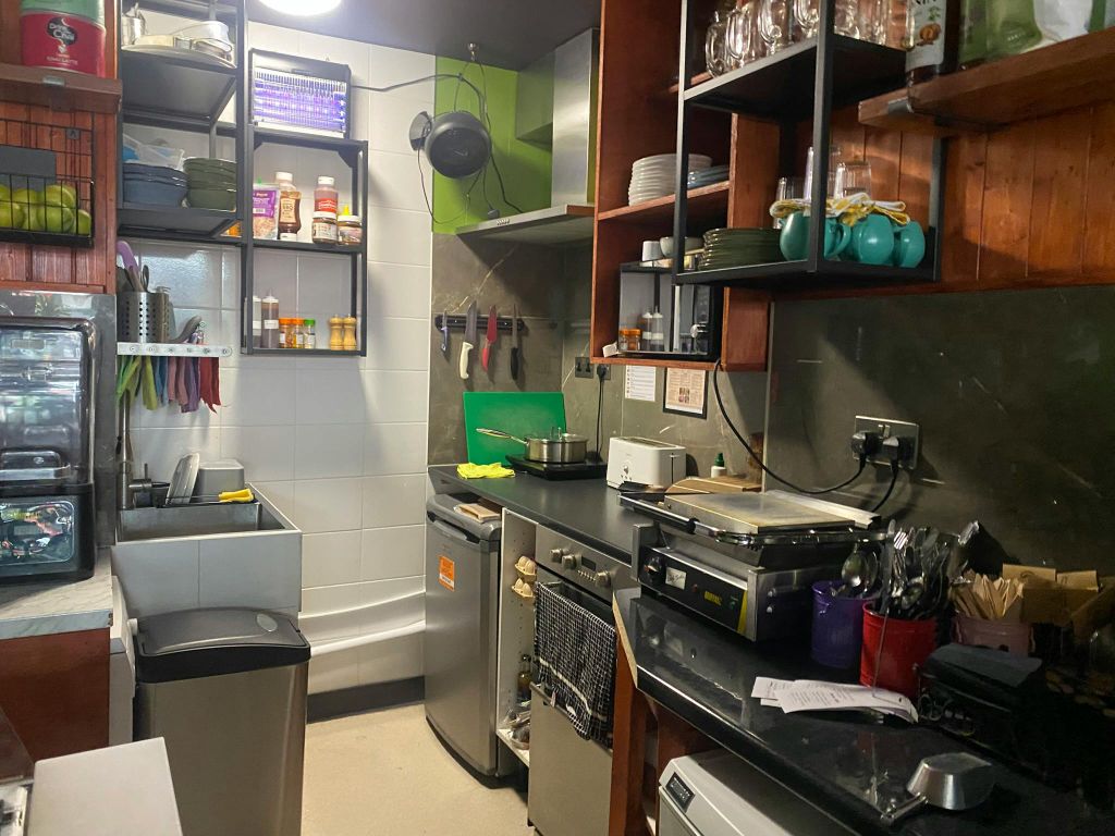 Property photo 3 of 11 2.Jpeg