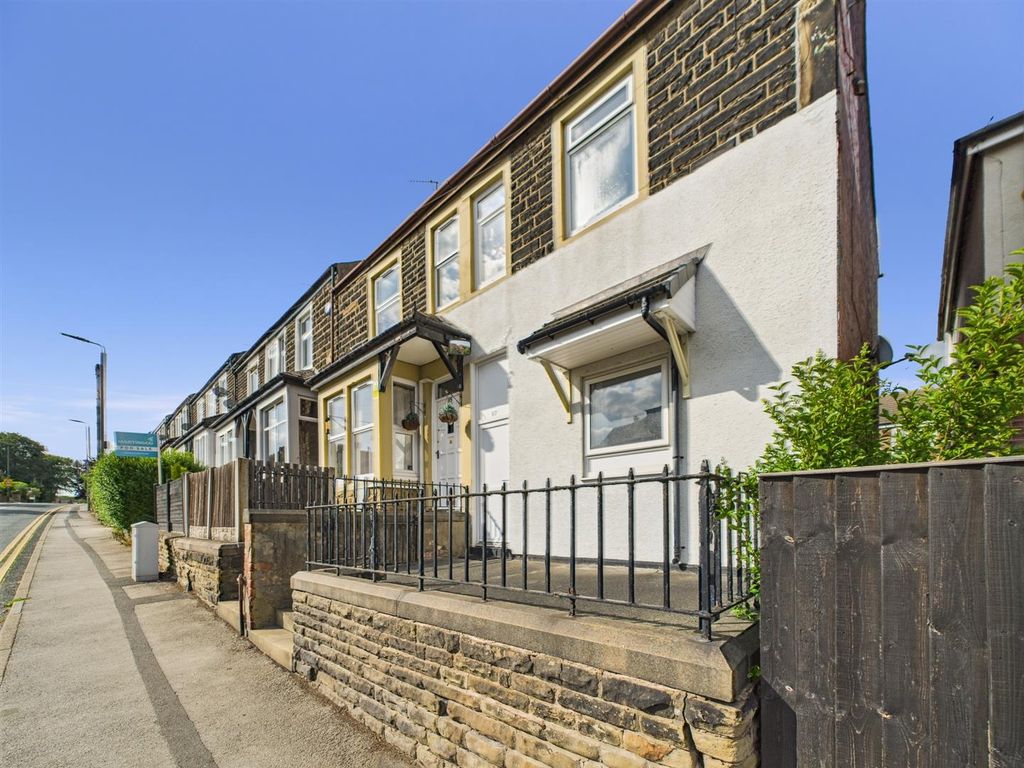 Property photo 1 of 29 Externally