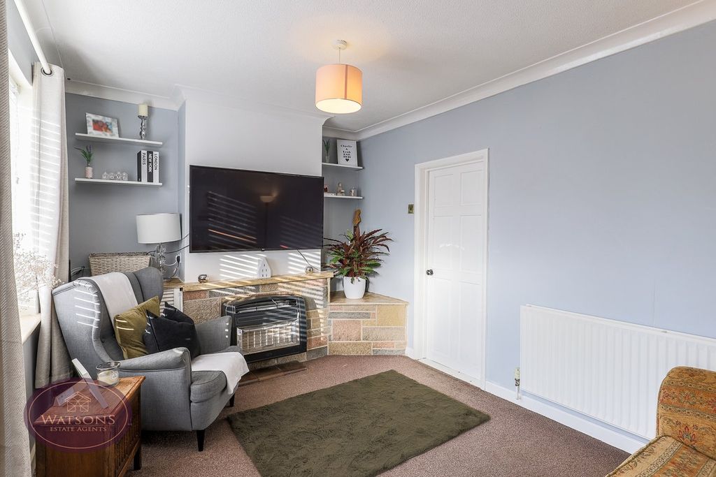 Property photo 3 of 20