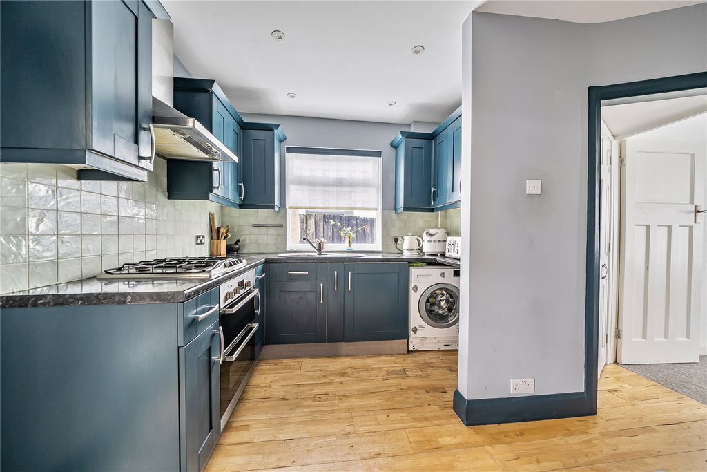 Property photo 3 of 13 Picture No. 02