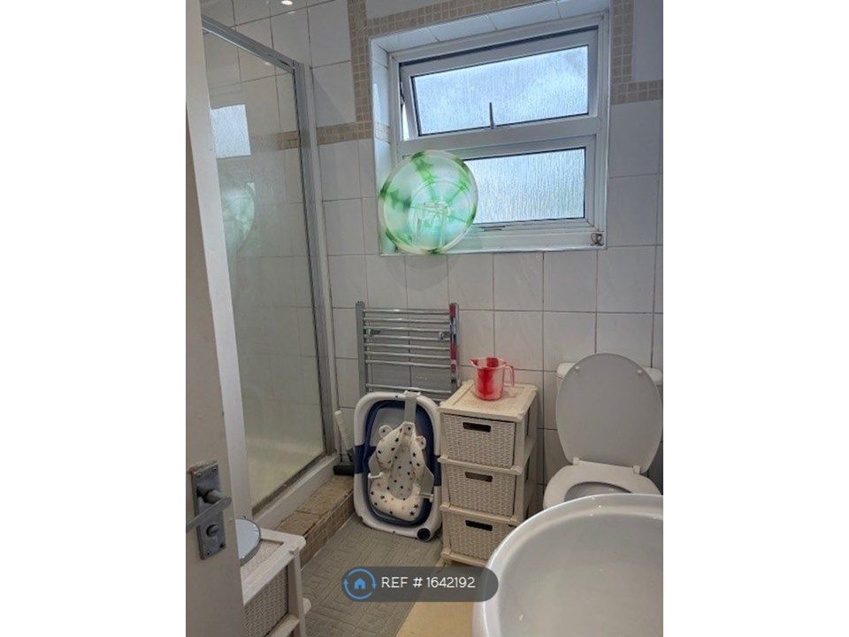 Property photo 3 of 3