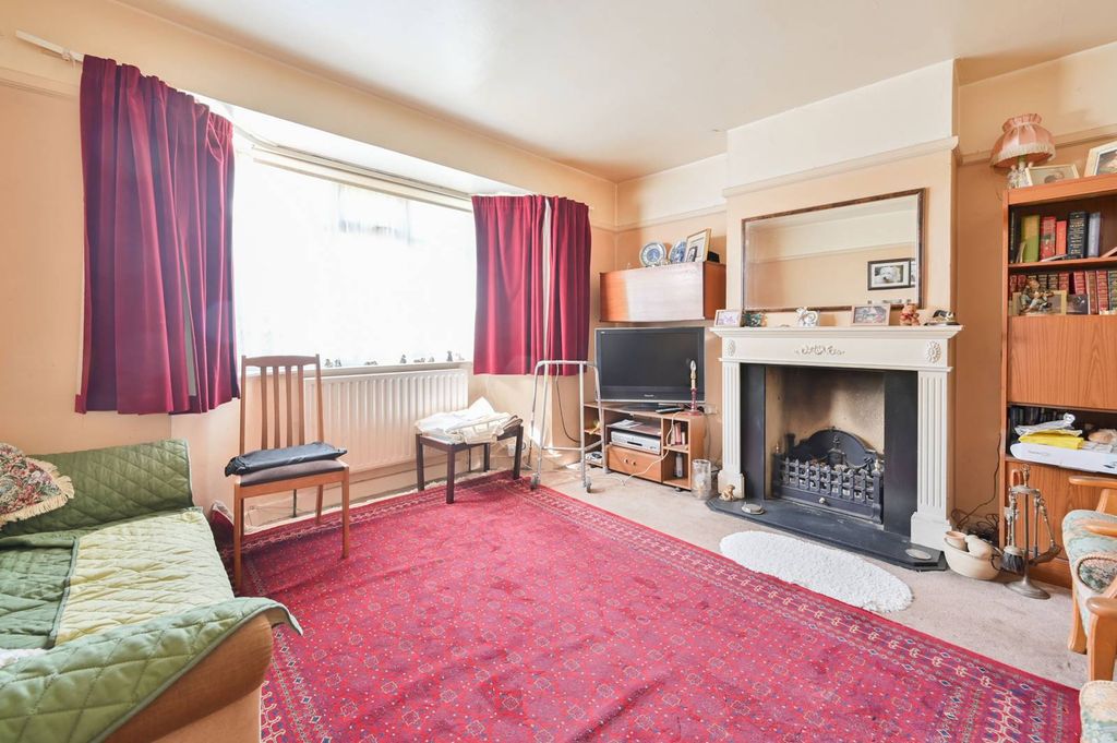 Property photo 1 of 13