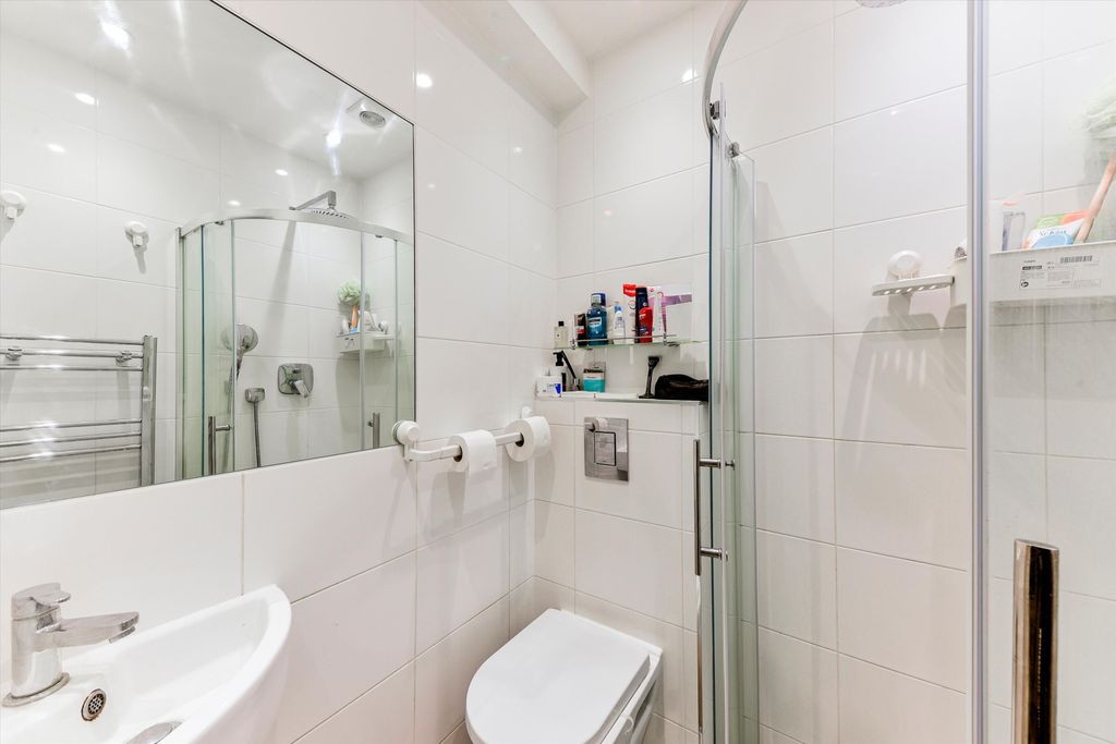 Property photo 2 of 6 Image