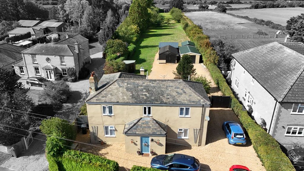 Property photo 1 of 39