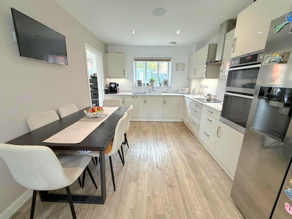 Property photo 2 of 16 5.Jpg