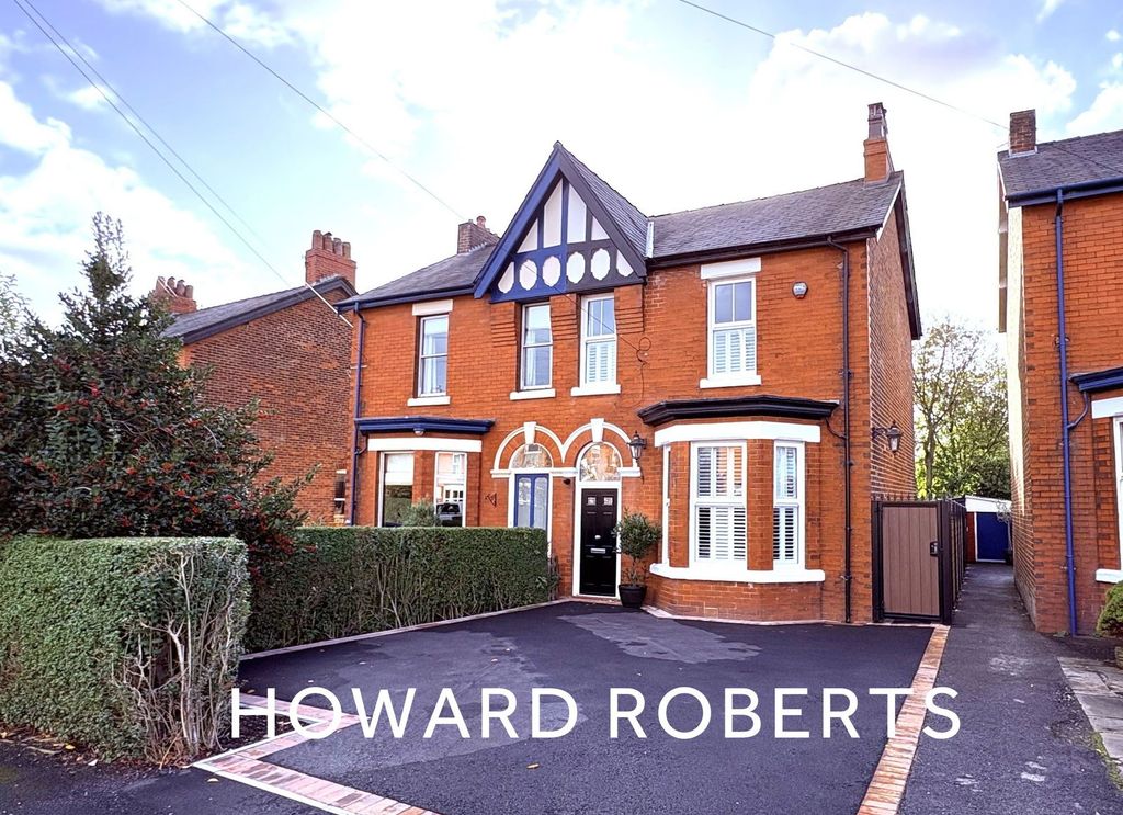 Property photo 1 of 30