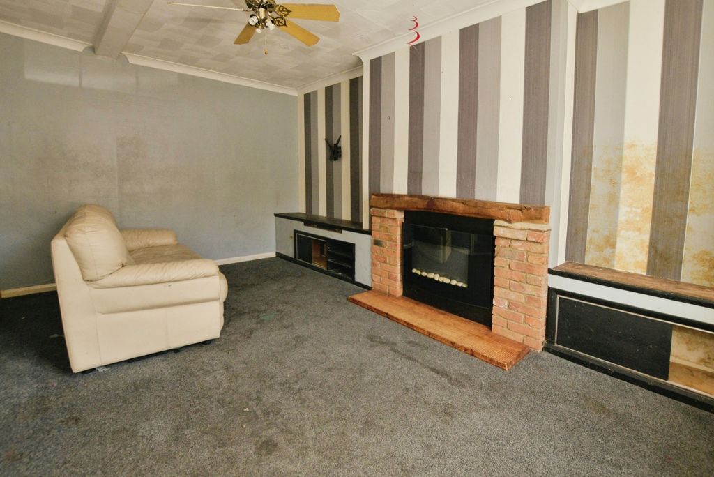 Property photo 2 of 14 Pbox-Img.Jpg