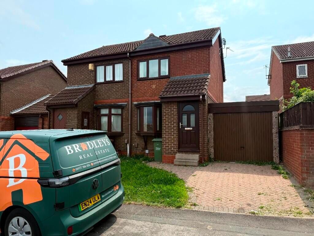 Property photo 1 of 7