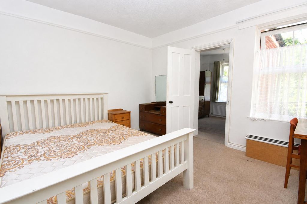 Property photo 3 of 10 E9122400-3Edc-430E-A77d-Cefeddbedfaa.Png