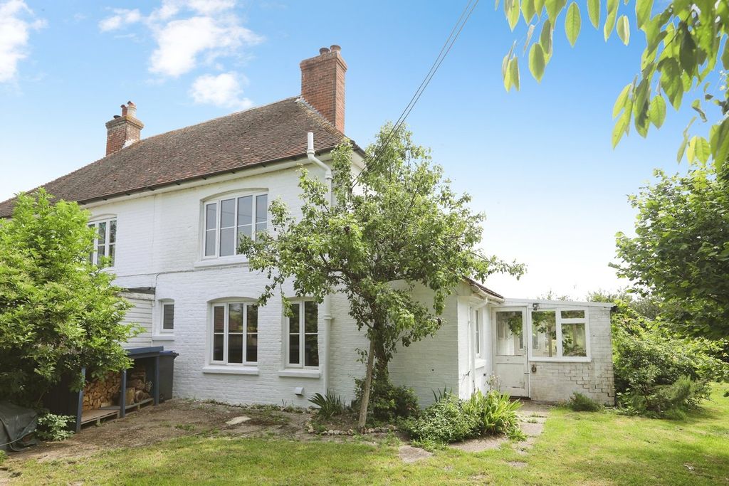 Property photo 1 of 25