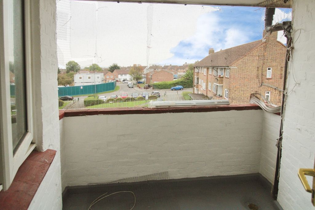 Property photo 2 of 30 Pbox-Img.Jpg