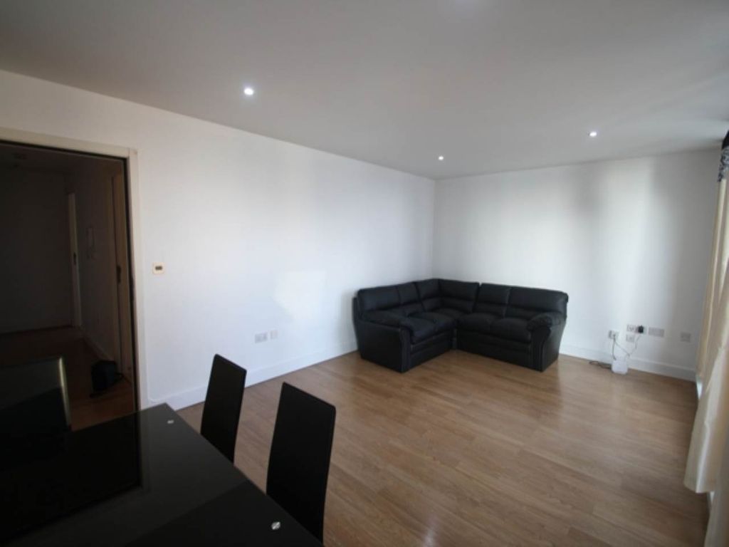 Property photo 3 of 9 Img_3022