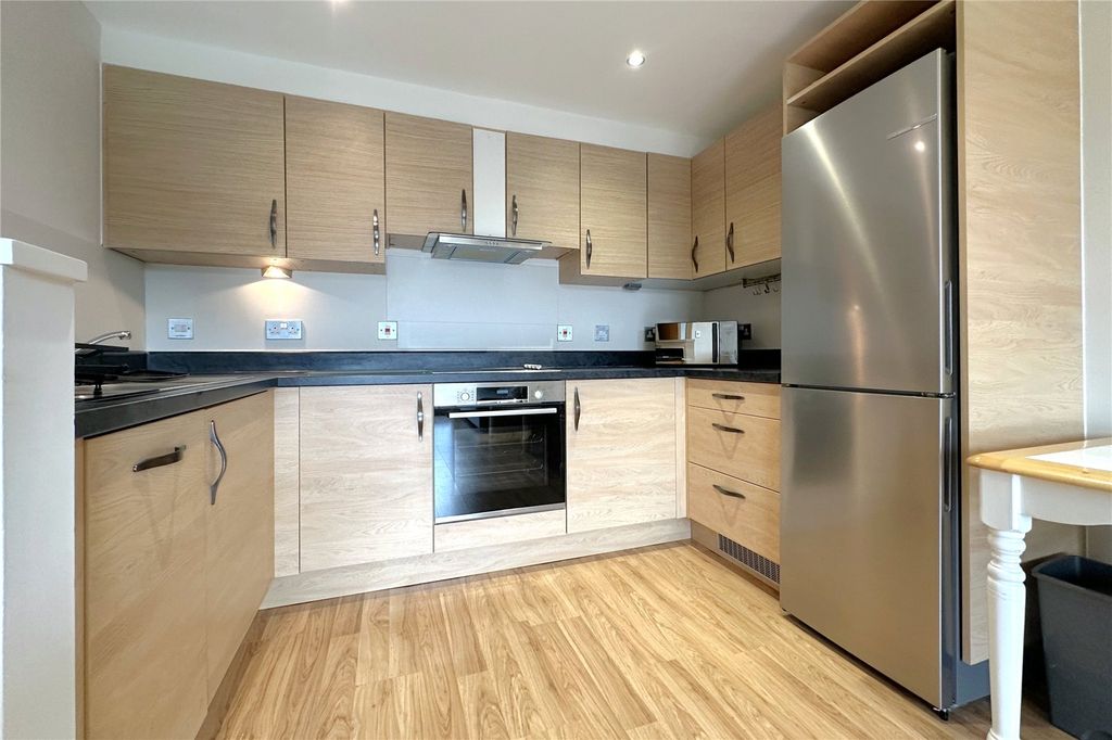 Property photo 2 of 10 Picture No. 03