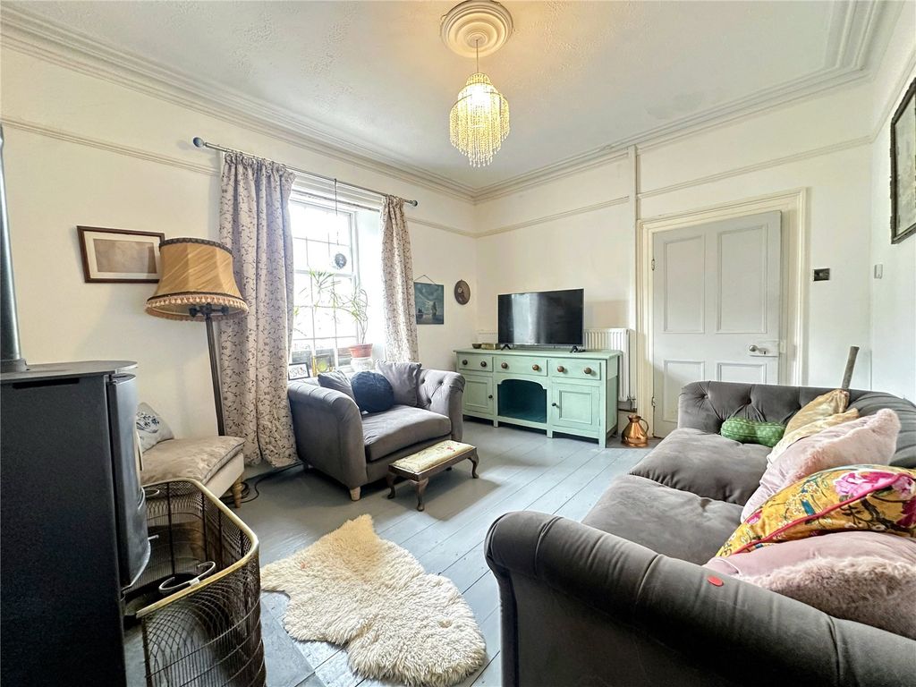 Property photo 3 of 25 Picture No. 29