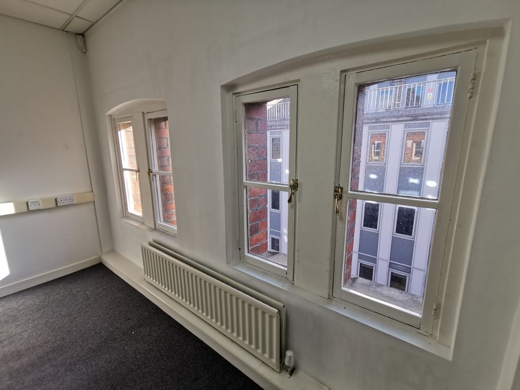 Property photo 3 of 3