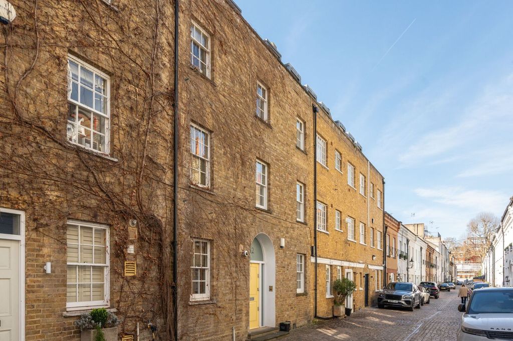 Property photo 1 of 50