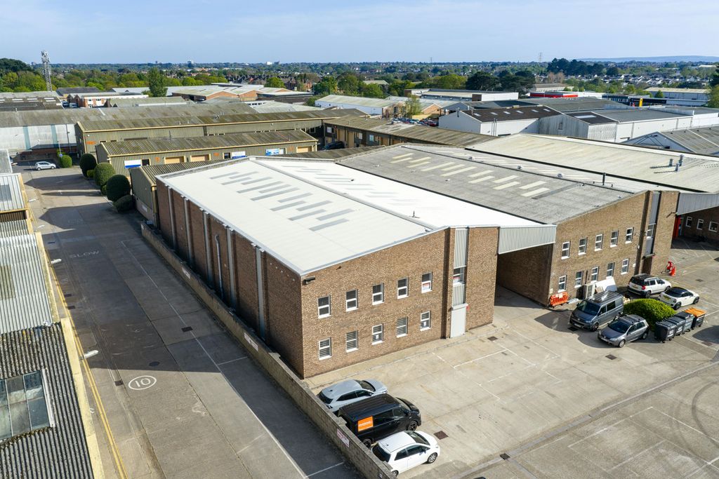 Property photo 2 of 12 Knighton Heath Industrial Estate Unit 5_5.Jpg
