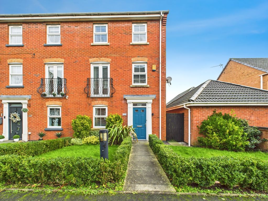 Property photo 1 of 44