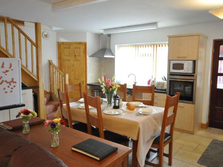 Property photo 3 of 9