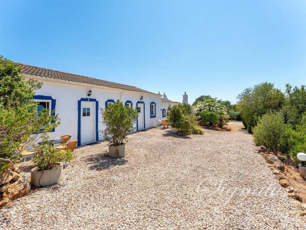 Property photo 1 of 52 Charming Traditional Algarvian Quinta With Rental Apartments, Orchard Garden & Plunge Pool Near Olhão
