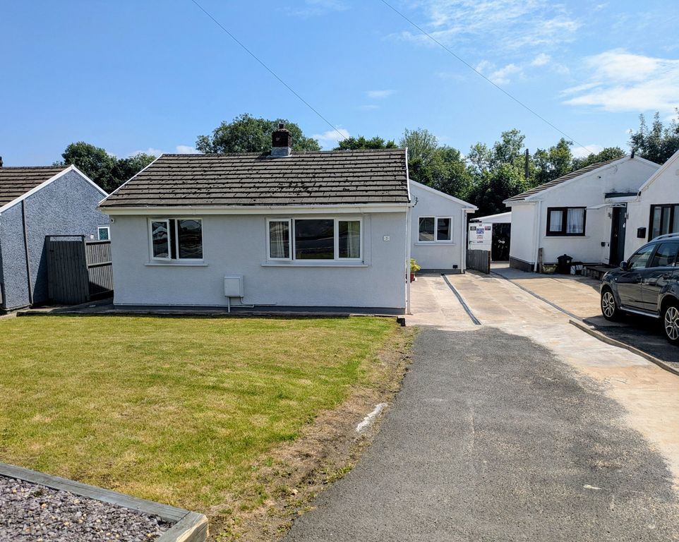 Property photo 3 of 18